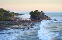 Private Full-Day Tanah Lot and Uluwatu Temple Tour with Kecak Dance Show