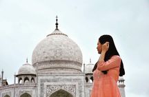 Taj Mahal and Agra Same-Day Tour by Private Car from Delhi