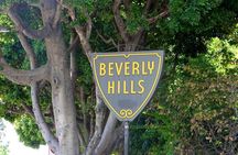 3-hour Hollywood Chills Tour - Celebrity Scandals and Cemeteries 