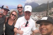 Private 2-Hours Sightseeing Walking Tour in Rocinha and moto-taxi