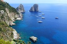 Capri: Boat Experience from Naples