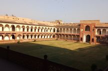 Taj Mahal and Agra Fort Tour By Fastest Train - Gatiman Express