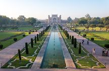 Taj Mahal And Agra Fort Private Day Tour with 5 Star Lunch
