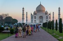 Sunrise Taj Mahal Tour From Delhi