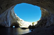 Milos: Half-Day Speedboat Cruise to Kleftiko with snorkeling tour