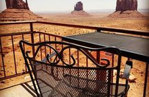 1.5 Hour Jeep Tour in Monument Valley 