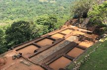 Sigiriya Rock Fortress and Cave Temples Day Trip