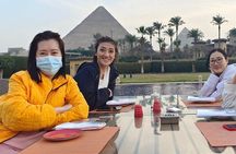 Private Tour to Pyramids and Egyptian Museum with Khan El Khalili