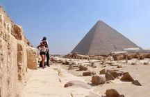 Private Tour Giza pyramids , Sphinx and Egyptian museum with Lunch