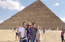 Giza pyramids & Egyptian museum private tours from cairo giza hotels