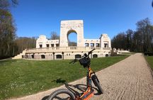 Versailles: Path of the Heroes on original electrics 2 wheels