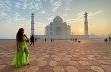 Sunrise Taj Mahal Tour From Delhi By Car
