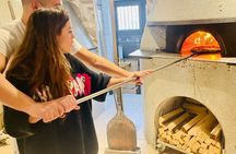 Naples: Pizza Making Class with Professional Pizzaiolo 