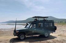 Olpejeta, Lake Naivasha, Masai Mara 5 Days Private Kenya Jeep tour