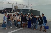 Private 6h highlight tour on santorini