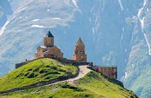 Kazbegi (stepantsminda) and Gudauri private tour