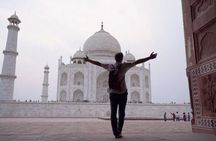 Agra: Taj Mahal and Mausoleum Guided Tour with Skip-the-Line