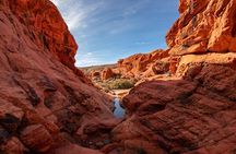 Mojave Desert, Red Rock Sign, Seven Magic Mts