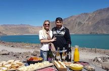 Tour Cajón del Maipo and Embalse el Yeso, includes picnic