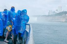 Daredevil Walking Tour with Maid of the Mist Boat Ride