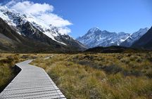 Christchurch to Queenstown Day Tour Via Lake Tekapo and Mt Cook
