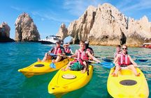 Private Los Cabos Arch and Playa del Amor Tour by Glass Bottom Kayak