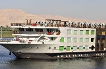 4-Day Luxury Nile Cruise from Aswan to Luxor with Private Guide