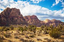 California desert, Red Rock Sign and Seven Magic Mts 