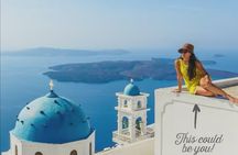 4 hrs PRIVATE island tour and photos, Oia and Blue domes 