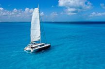 Isla Mujeres Platinum by Albatros Catamarans