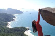 Private Full-Day Hike Tour Telegraph Stone and Beaches – Transport Included 