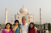 Taj Mahal Train Tour From New Delhi 