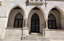 Split Walking Tour with a Licensed Local Guide