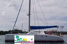 Montego Bay to Catamaran Cruise, Negril Beach and Rick's Café 