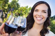Niagara-on-the-Lake Small Group Wine Tour with Picnic Lunch