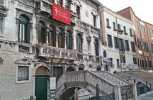 Venice Top attractions Walking Tour along the Canals with Local Guide