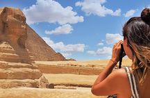 Private Guided Tour to Giza pyramids, Sphinx and Saqqara + Lunch