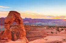 Half Day Arches 4x4 with Delicate Arch Hike