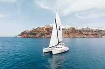 Private Morning Tour Lagoon 400-380 Sailing in Santorini ,lunch, drink, transfer
