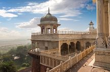  Private Sunrise Taj Mahal Day official Tour Guide & Car