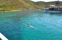 Alanya Catamaran Boat Trip incl. Lunch and drinks
