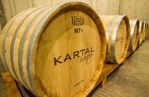 Premium Oak Aged Wines Tasting Tour in Family Winery Kartal in Skopje 
