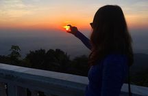 Sunrise Blessing Experience at Doi Suthep with Small Group 