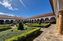 Discover Villa de Leyva, a colonial and historic town and enjoy the vineyard.