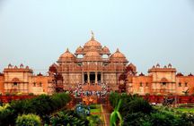 Akshardham Temple with Walk in the Green Paradise of Rajghat and Shanti Van