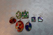 Guided Tiffany Jewellery Workshop in Barcelona 2 Hours