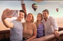 Hot Air Balloon Flight in Dubai with Refreshments Including Pickup & Drop off