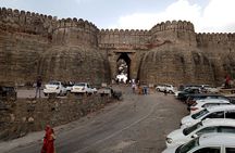 Kumbhalgarh & Ranakpur Day Trip from Udaipur with Guide and Lunch