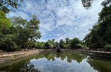 Private: Grand Circuit Full Day Tour Sunset at Bakeng Mountain
