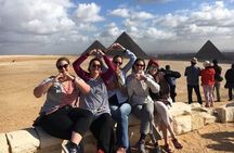Private Tour Giza Pyramids, Egyptian Museum, Bazar And Lunch 